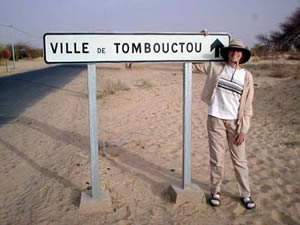 Timbuktu_sign Sign post in modern Timbuktu