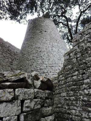 The walls of Great Zimbabwe